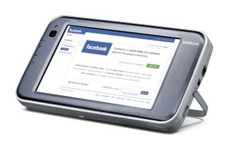 Illustration for article titled Nokia N810 Internet Tablet Officially Announced